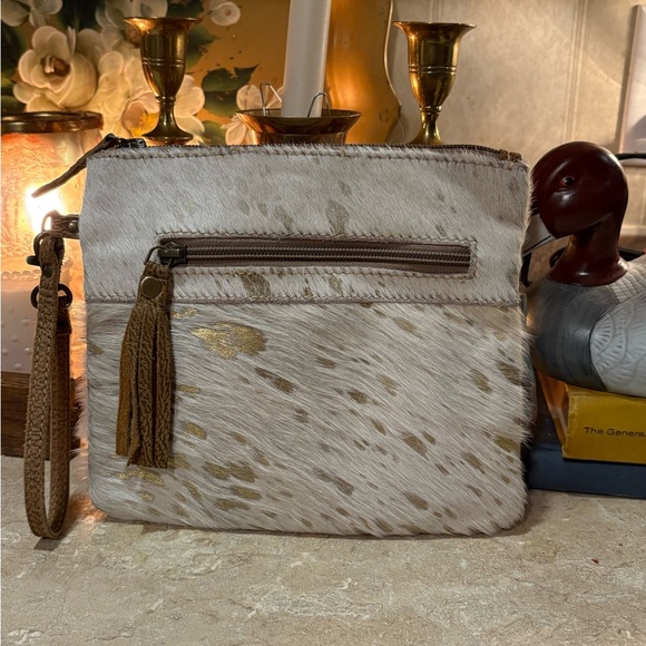 Myra Bag Handbags - Myra Hideon Leather Golden Clutch with strap